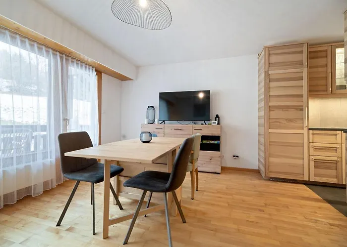 Rénové Situé Dans Les Bains D'ovronnaz, Immeuble Les Sources * Ovronnaz